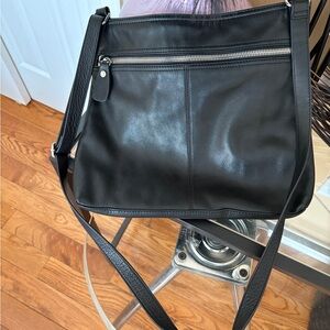 Margot Elegant Black Leather Shoulder/crossbody Bag
